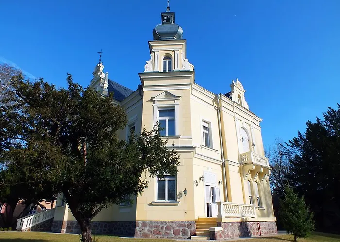 Pensión Thanhoffer *