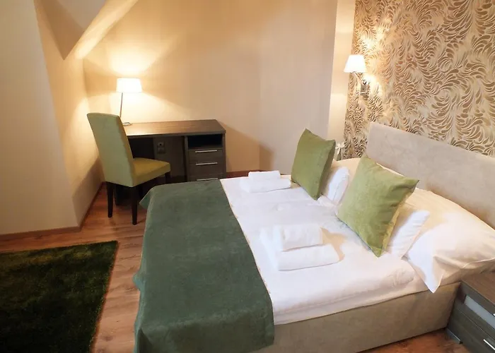 Thanhoffer Pensión Siófok